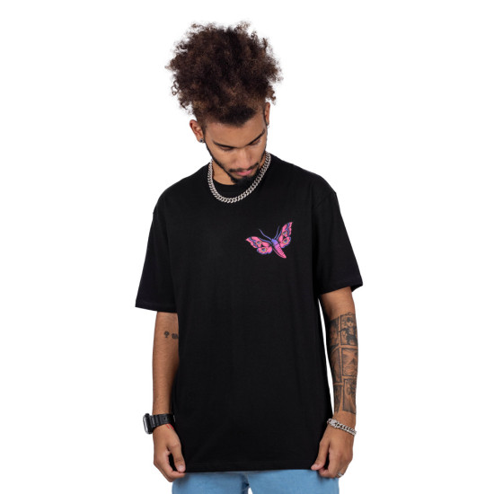 Camiseta Blunt Moth Preto