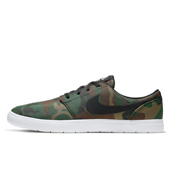 Tenis nike camuflado best sale feminino