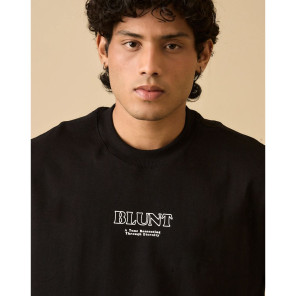 Camiseta Blunt Especial Oversized Cadence Preto