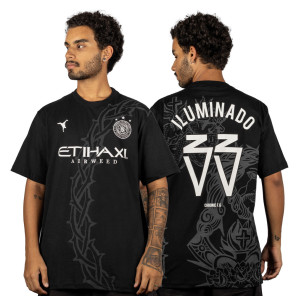 Camiseta Chronic Iluminado Preto