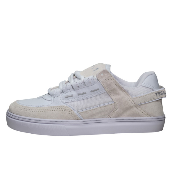 Adidas hot sale falcon caliroots