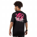 camiseta-blunt-estampada-spray-preto
